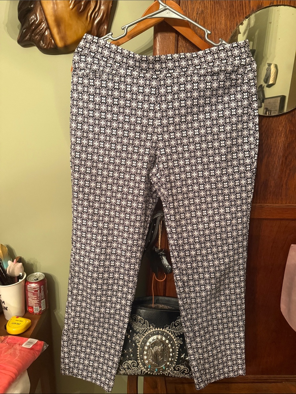 Printed Black & White Stretch Ankle Pants